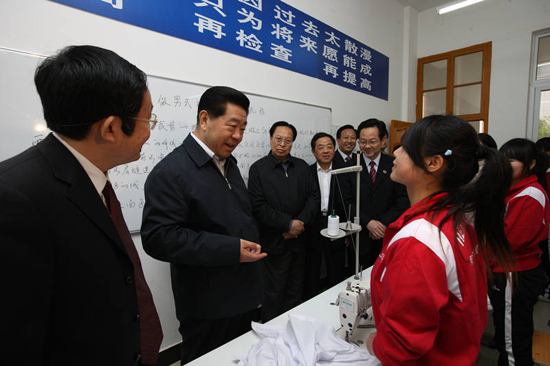 201205072237024266.jpg